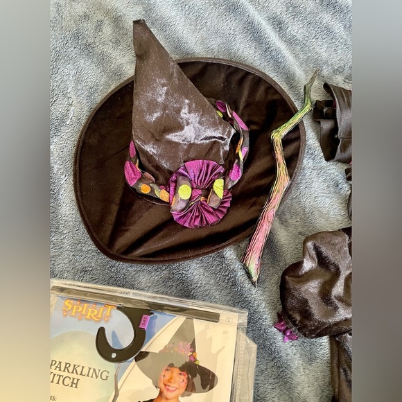 Four piece witch Halloween costume girls size 5/6T - Picture 4 of 7